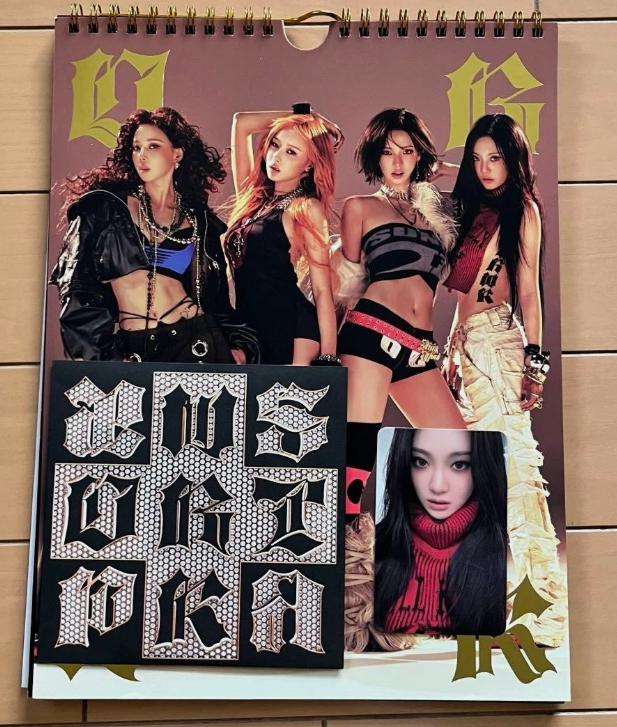 AESPA Dirty Work Dirty Worker Ver. CD-R Photo Book Sticker