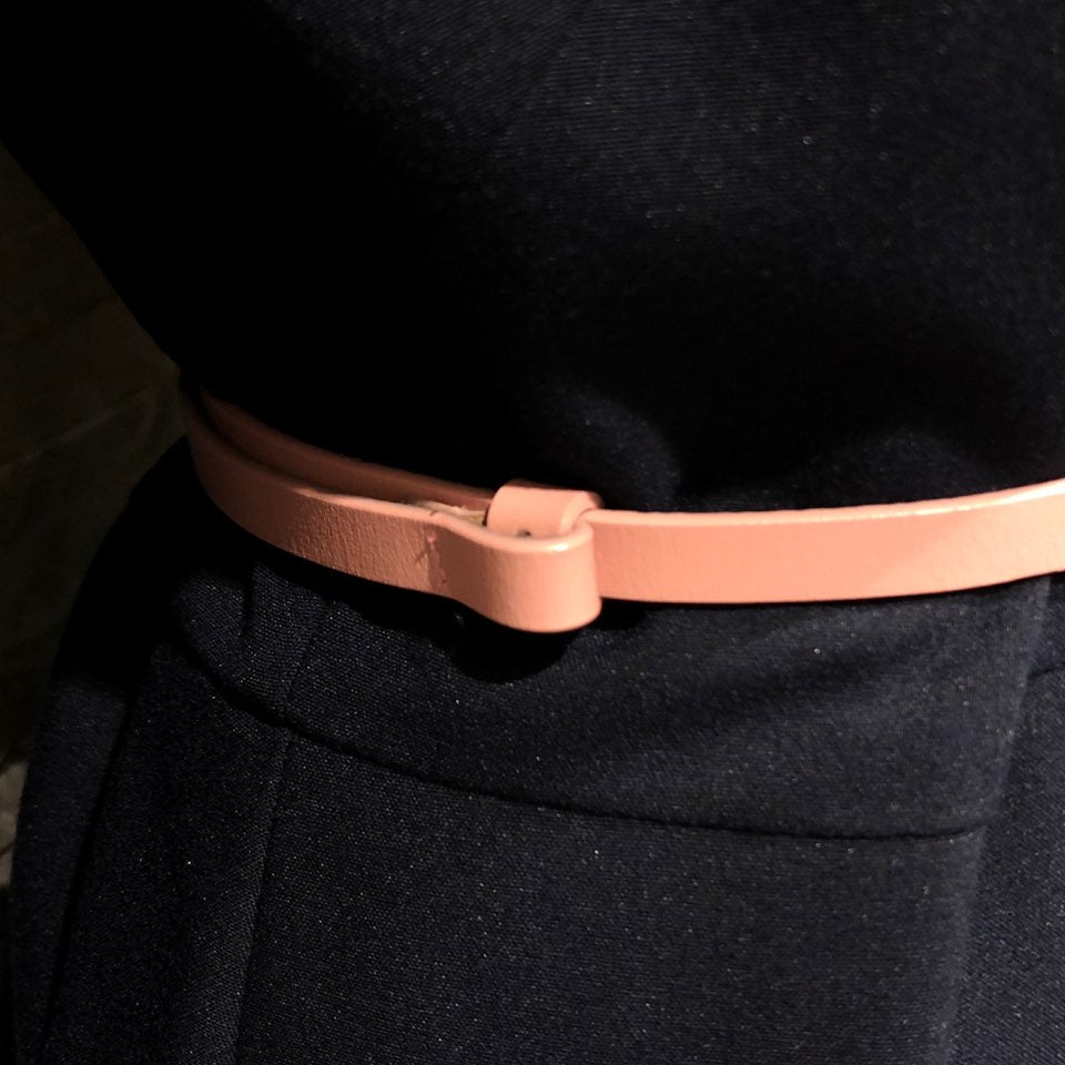 Ladies fashion belt clip round